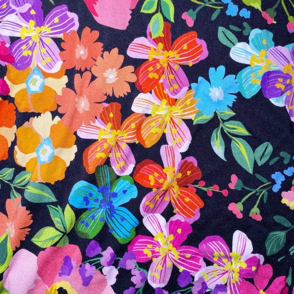 Johnny Was THE JANIE FAVORITE FLUTTER SLEEVE HENLEY TOP - Picture 12 of 13